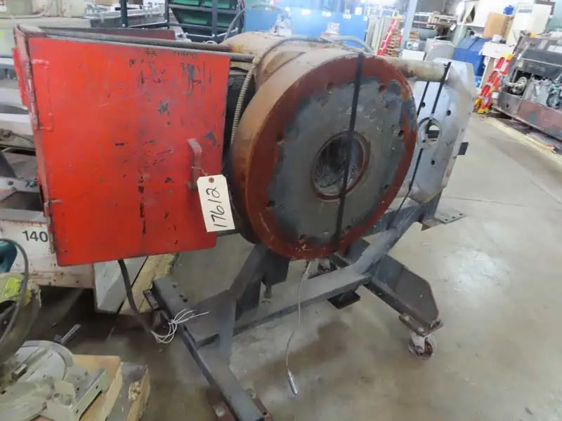 USED BERINGER 12"
