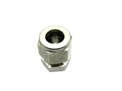 NEW LOT OF 35 HAM-LET 7108L SS 1/2 STAINLESS STEEL UNION CAP