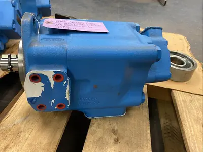 New | in-Stock VICKERS F3-4520V50A5-1DA22R Pumps | Surplus Asset Holdings #1206257