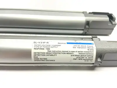 USED KEYENCE SERIES SAFETY LIGHT CURTAIN TRANSMITTER/RECEIVER