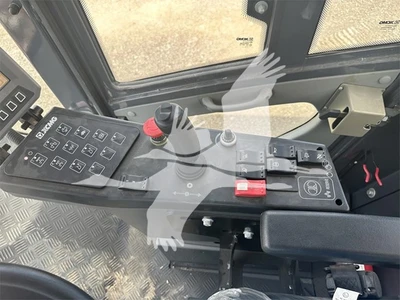 USED 2021 XCMG CV83PDU