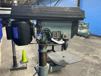 Used DELTA 17900 Heavy Duty & Sensitive Single Spindle Drills Ohio US | HGR 24 #1276087