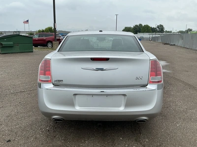 USED 2012 CHRYSLER 300