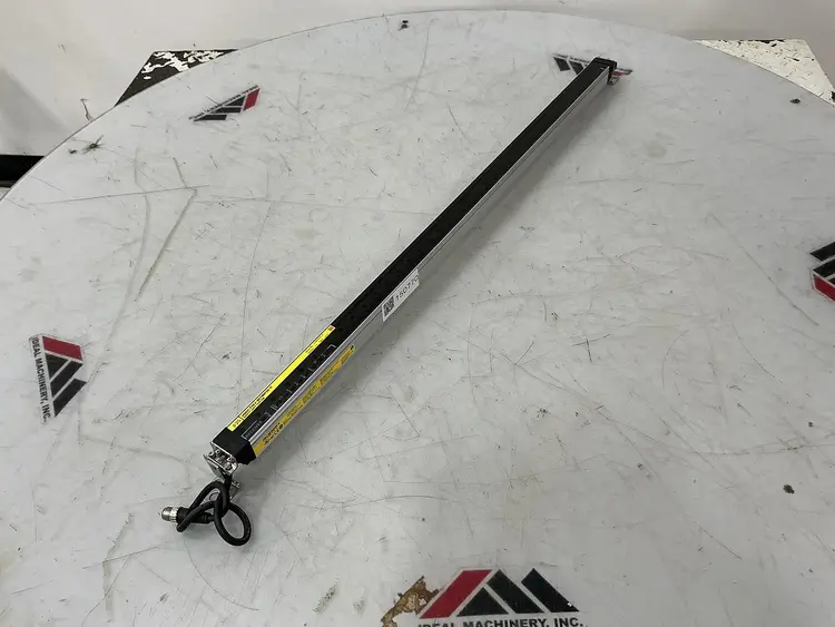 Used OMRON V Light Curtains & Grids Michigan US | Ideal Machinery #689436