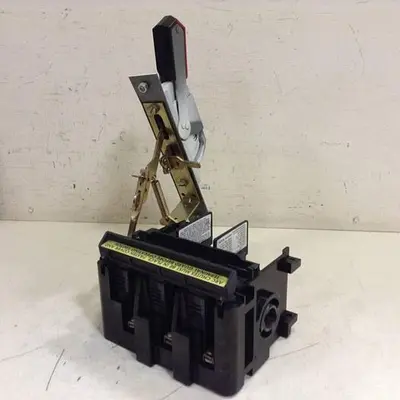 USED ALLEN BRADLEY 1494V-DS30 SER A