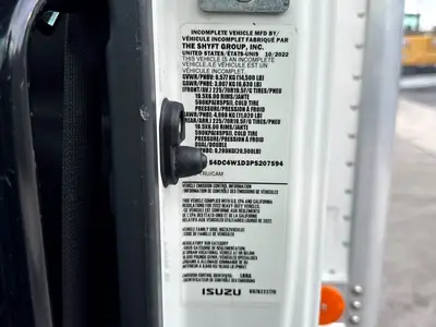 Used 2023 ISUZU NPR HD Box trucks Florida US | Truck and Van Outlet #1509234