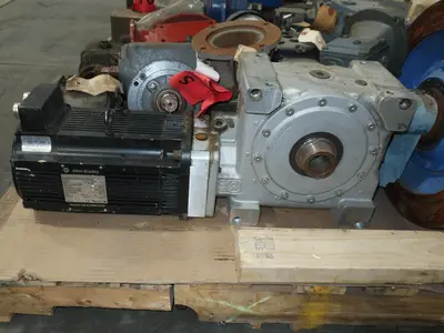 2 PALLETS OF ASSORTED GEAR REDUCERS