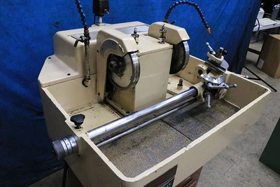 USED 1984 Star BG-2, 1984, DOUBLE END SPINDLE, UNIVERSAL FIXTURE