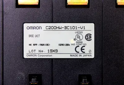 USED OMRON C200HW-BC101-V1
