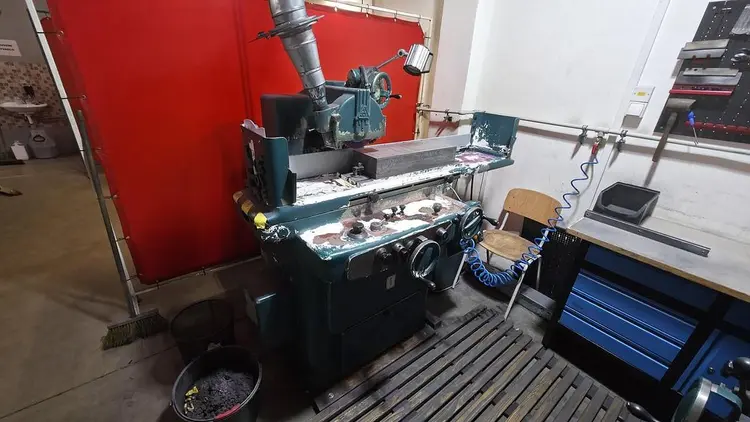Used TOS BPH 20 Reciprocating Surface Grinders CZ | Amaron s.r.o. #1322941