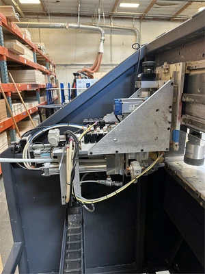 Used PILLAR MACHINE H49-7 Throughfeed boring and boring/dowel-inserting machines California US | MachineryMax #1320492
