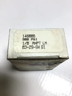 Ametek Pressure Gauge 146006 300 PSI 1/8 NPT