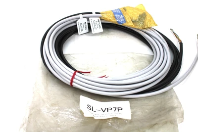NEW KEYENCE SL-VP7P