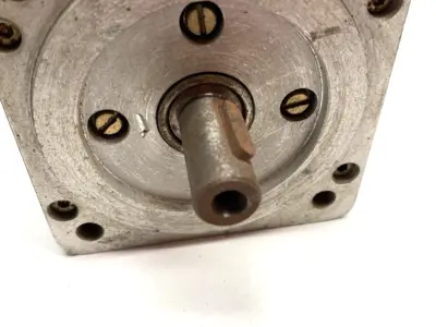 USED SIEMENS PERMANENT MAGNET SERVO MOTOR 3-PHASE 3000RPM