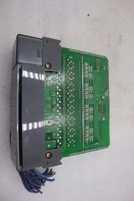 ALLEN BRADLEY 1746-IB16 SERIES C SLC 5000 INPUT MODULE STOCK #K-3714