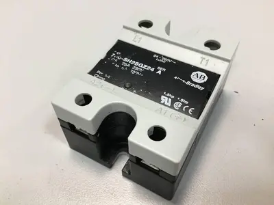 USED ALLEN BRADLEY 700-SH25GZ24