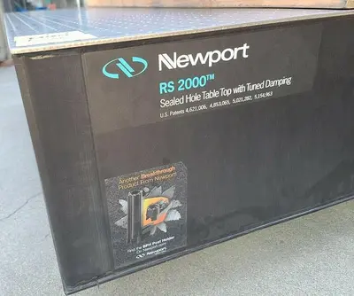 NEWPORT RS2000 SEALED HOLE TABLE TOP WITH TUNED DAMPING AND LEGS