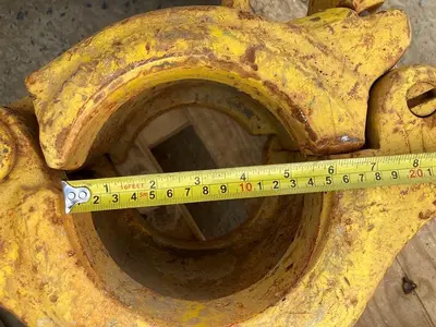 Used WILSON 5-3/4" CASING ELEVATOR Hoists (All Types) Pennsylvania US | East West Machinery & Drilling #1417273