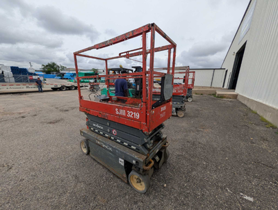 USED 2016 Skyjack SJ3219