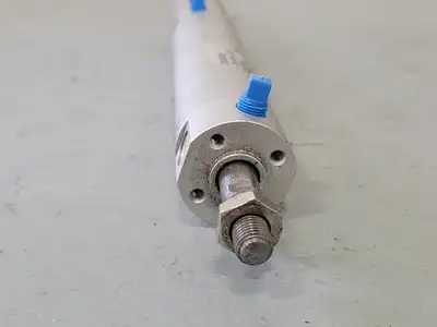 USED SMC CDG1LN32-50+100-XC10