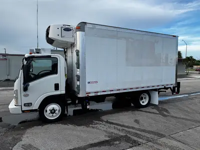 Used 2017 ISUZU NPR XD Reefer Trucks Florida US | Truck and Van Outlet #1509165