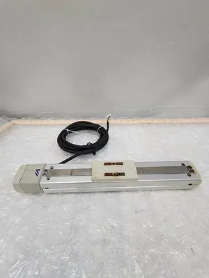 IAI DS-SA5L-200 LINEAR ACTUATOR
