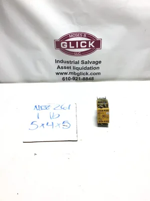 Pilz PNOZ XV2 3/24VDC 2n/o 2n/ot 774502 SAFETY RELAY
