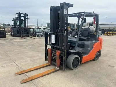 Used 2018 TOYOTA 8FGC35U Liquid Propane Forklifts Illinois US | Somerset Equipment Sales #1546263