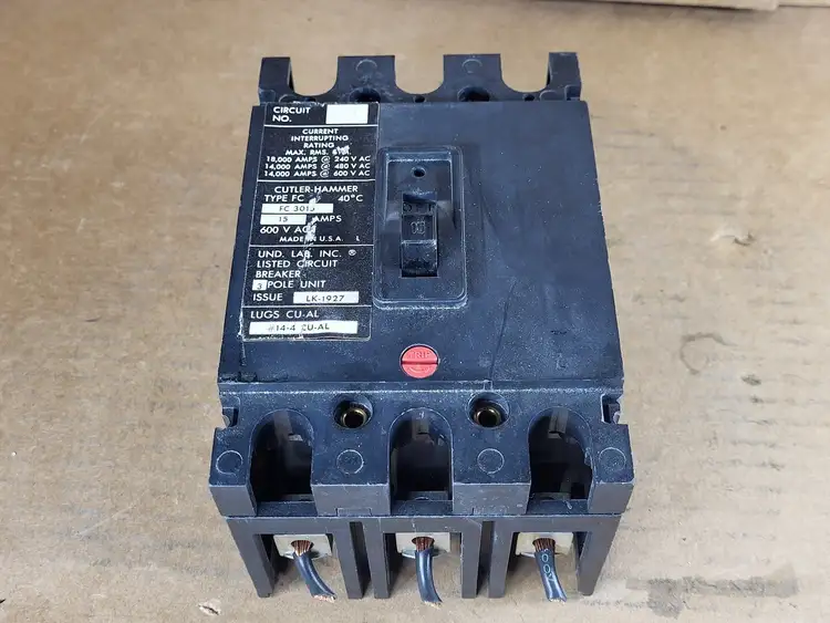 Used EATON FC3015 Switchgears British Columbia CA | Lenmark #409364