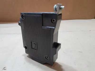 Used SYLVANIA QB115 Circuit Breakers British Columbia CA | Lenmark #1488988