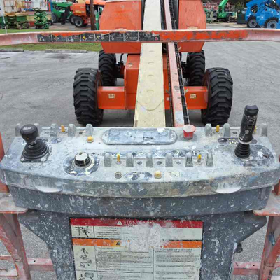 USED 2016 JLG 600S