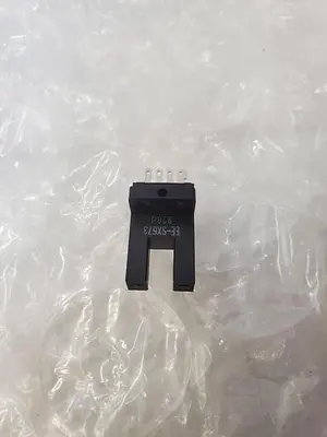 NEW PHOTOMICRO EE-SX673