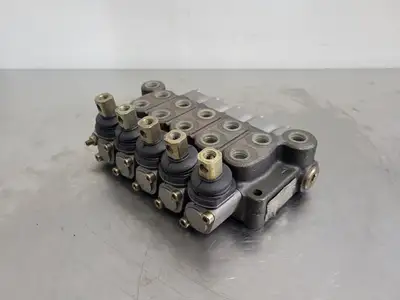 NEW SALAMI VDM05-DDDDD-U1S
