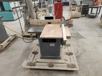 USED 1985 DELTA 43-372