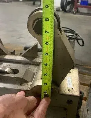 ELECTRIC STEADY REST FOR CNC LATHE