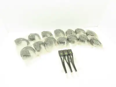 L944 Carbon Motor Brush 22mmx41mmx57mm Lot of 44