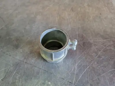 1-1/4" Screw Connector