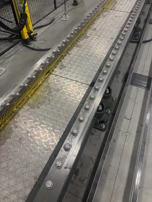 USED KUKA KL4000 LINEAR RAIL