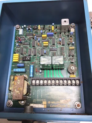 Miltronics MLI0L664 Micro Ranger Control Process Unit in Enclosure 115/220V 50/60Hz