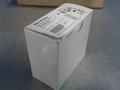 NEW ALLENBRADLEY 100E26KD00