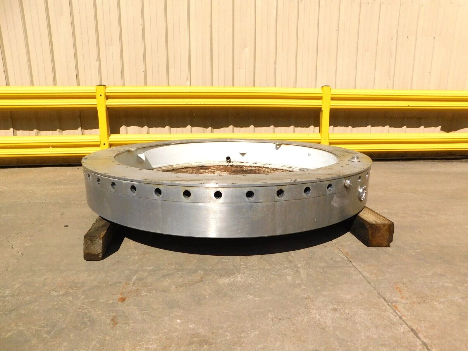 Used CROWN CORK AND SEAL Does Not Apply Pressure Vessels Ohio US | Equipment Recovery Corp. #1331479