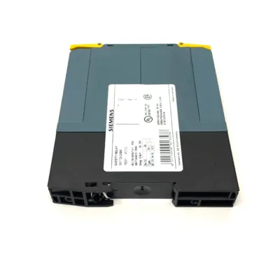 USED SIEMENS SIRIUS ADVANCED BASIC SAFETY RELAY UNIT