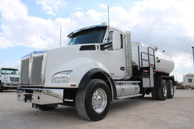 Used 2015 KENWORTH T880 Vacuum Truck Texas US | Roll Off Truck World #1491838
