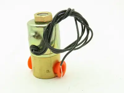 Honeywell Skinner 3138BBN1NN00 Solenoid Valve 3-Way NO 24V/60Hz 35 PSI 1/8" NPT