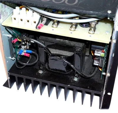 USED WERTEC 1000 BRUSHLESS DC SERVO MOTOR DRIVE 2HP, 230V, 6AMP
