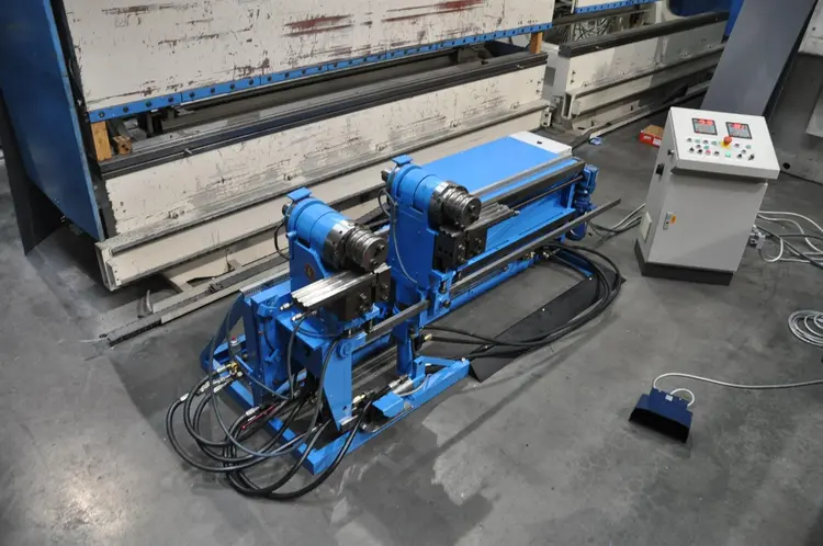 Used VEENSTRA DOB 32/170 Pipe, Tube & Bar Benders BE | Apt International N.V #362413
