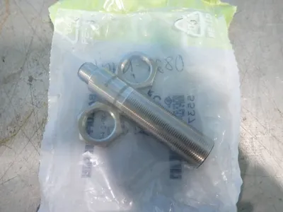 NEW BALLUFF BES01JW
