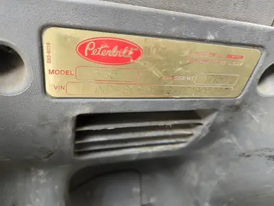 USED 2013 PETERBILT 365