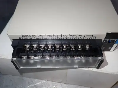 New | in-Stock OMRON C200HAD001 PLC Processors | HGR 24 #752357