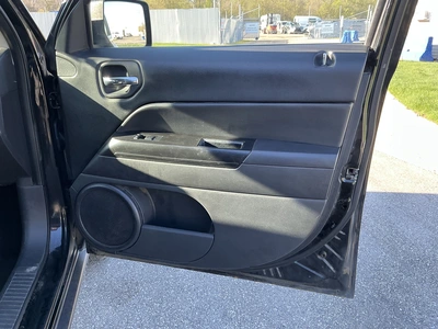 USED 2014 JEEP PATRIOT